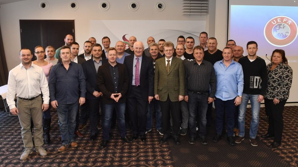 Az UEFA és az MLSZ közösen tesz a nézőbarát sporteseményekért