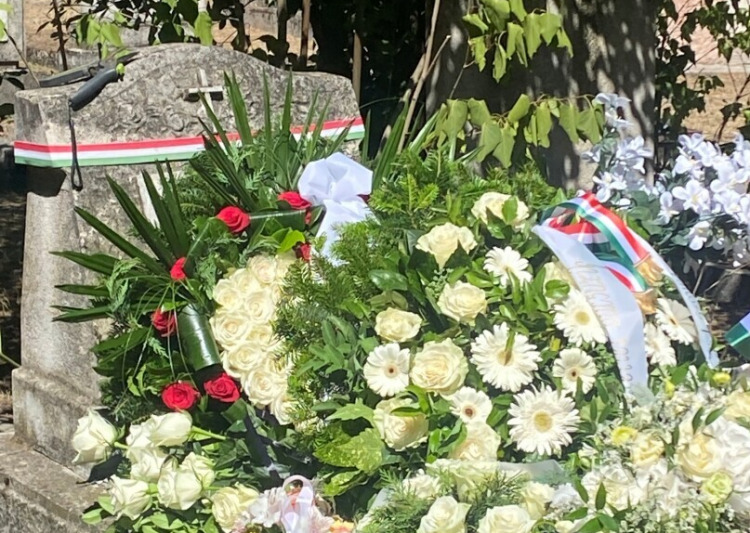 Utolsó útjára kísérték Tajti Józsefet