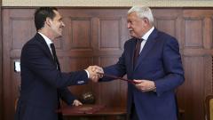 Szoros szakmai együttműködés